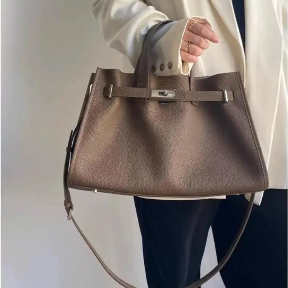 Sac en cuir véritable – Élégance intemporelle & fonctionnalité maximale